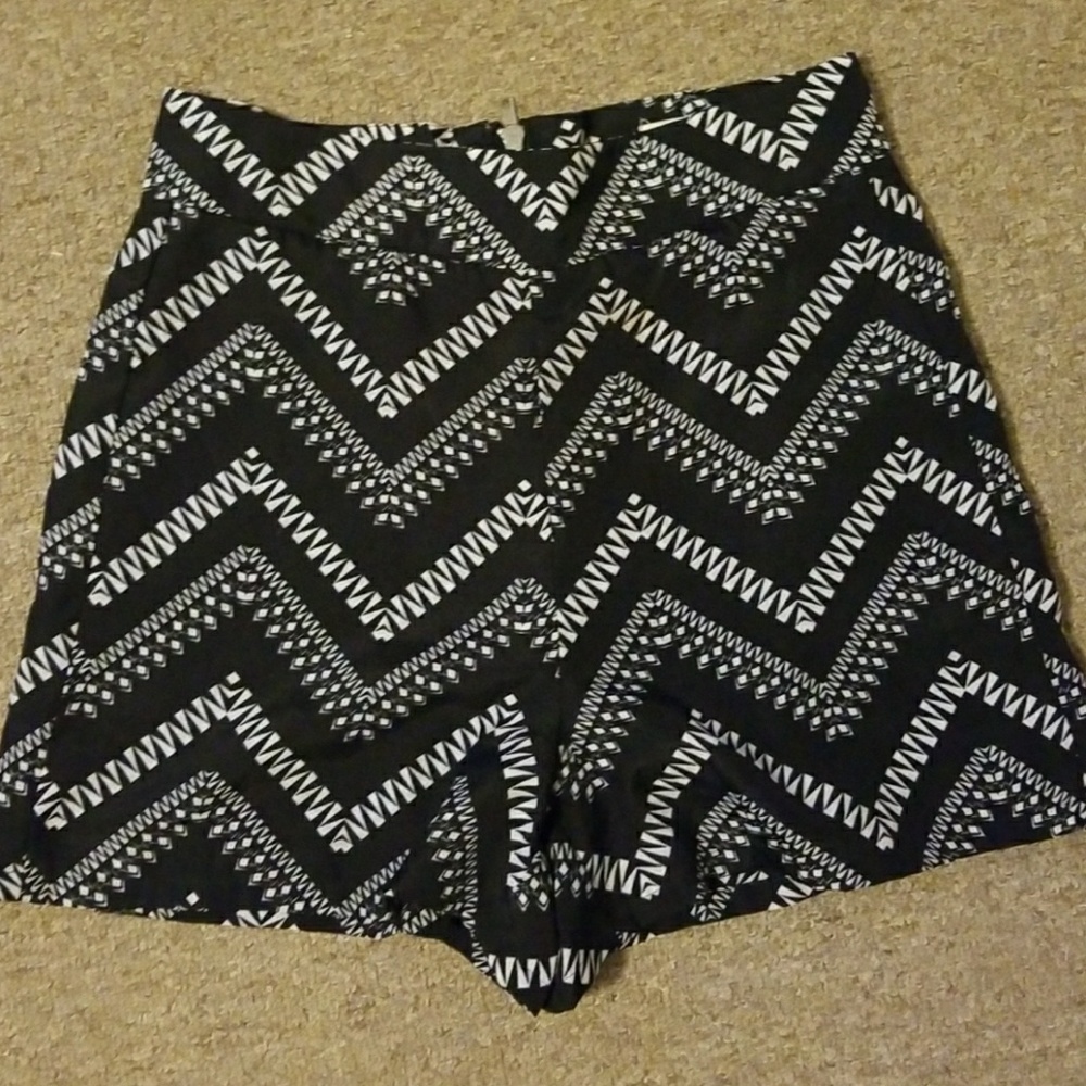 High Waisted Short